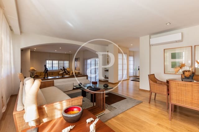 6 quarto Moradia para venda em Chiva com piscina - 1 390 000 € (Ref: 7998950)