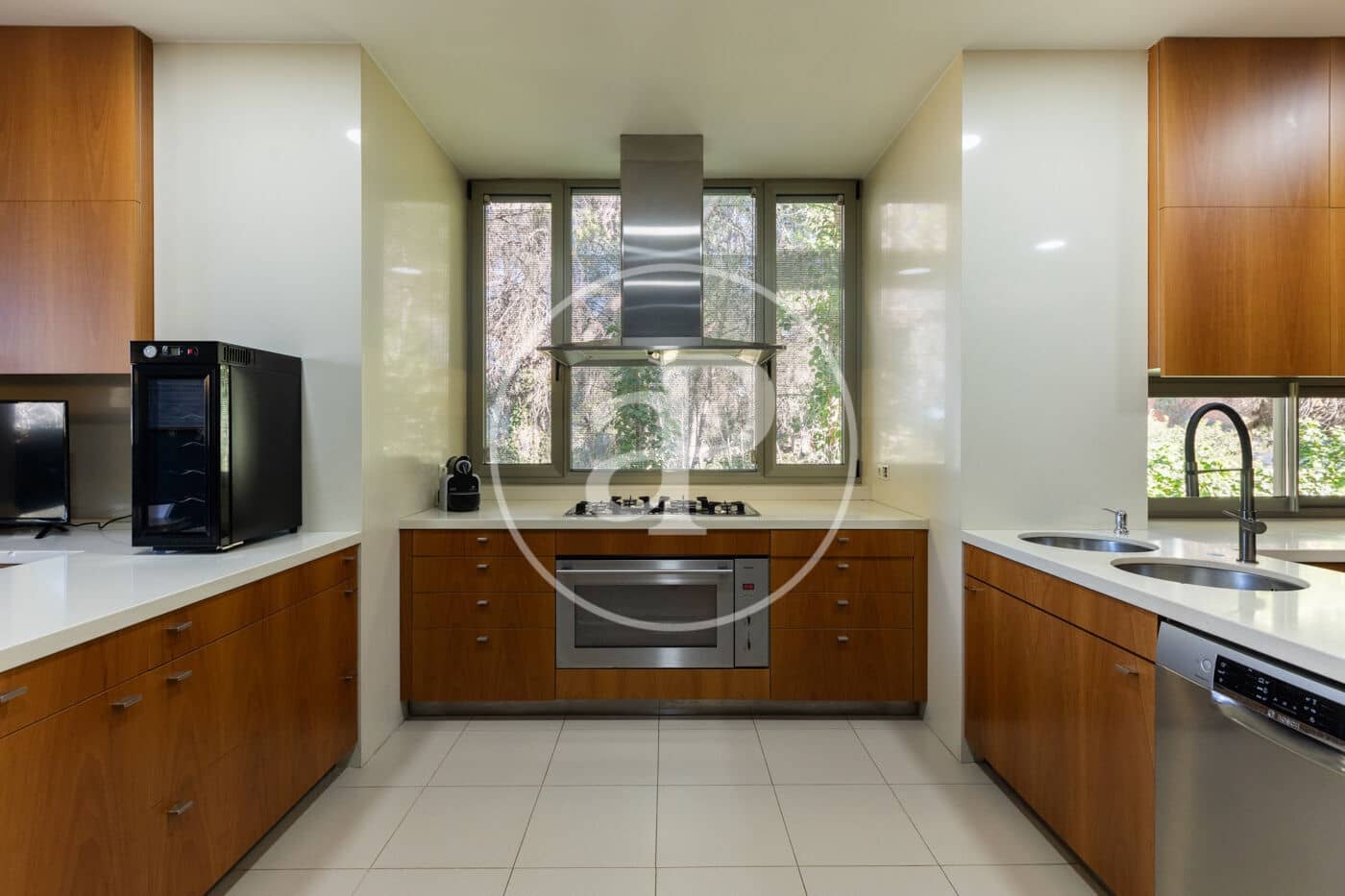 6 chambre Villa/Maison à vendre à Chiva avec piscine - 1 390 000 € (Ref: 7998950)