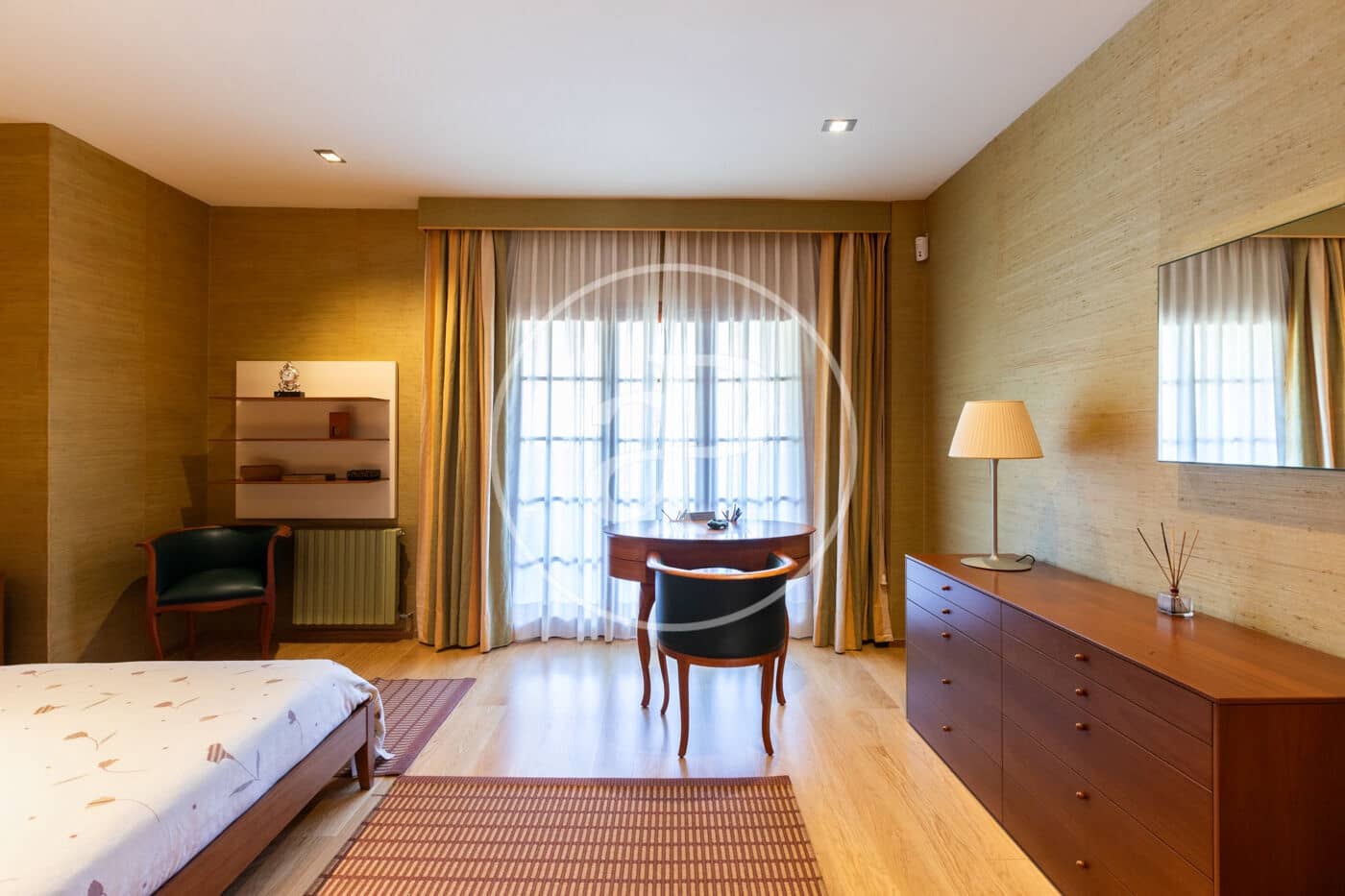 6 chambre Villa/Maison à vendre à Chiva avec piscine - 1 390 000 € (Ref: 7998950)