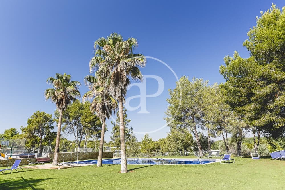 6 chambre Villa/Maison à vendre à Chiva avec piscine - 1 390 000 € (Ref: 7998950)