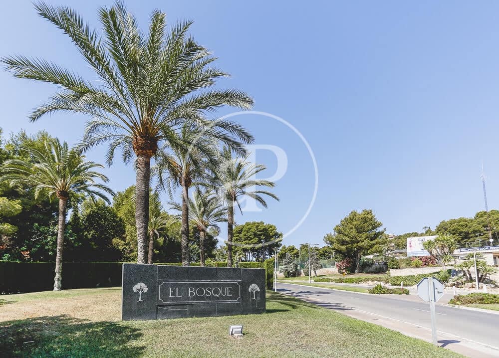 6 chambre Villa/Maison à vendre à Chiva avec piscine - 1 390 000 € (Ref: 7998950)