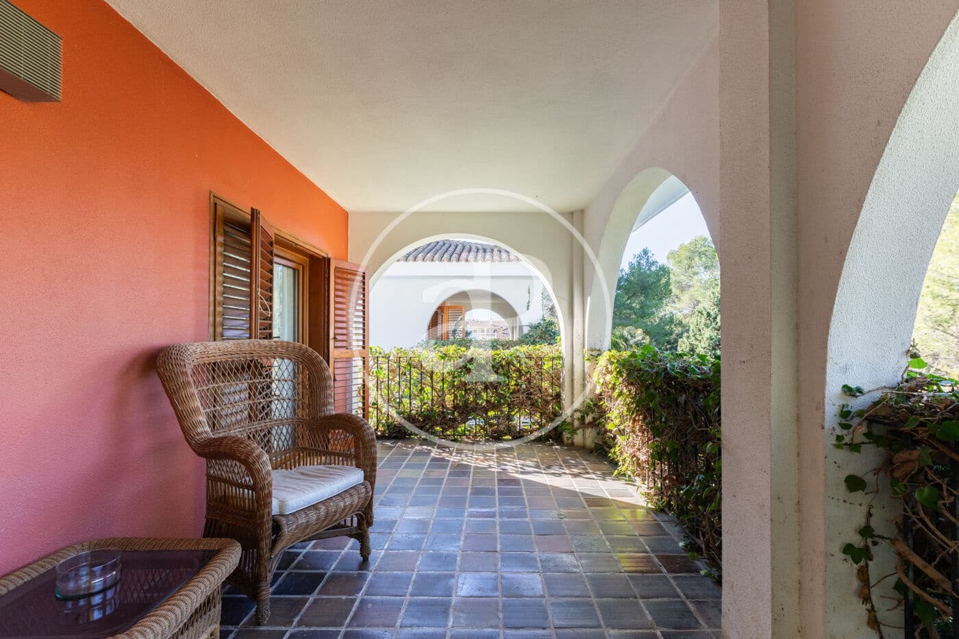 6 chambre Villa/Maison à vendre à Chiva avec piscine - 1 390 000 € (Ref: 7998950)