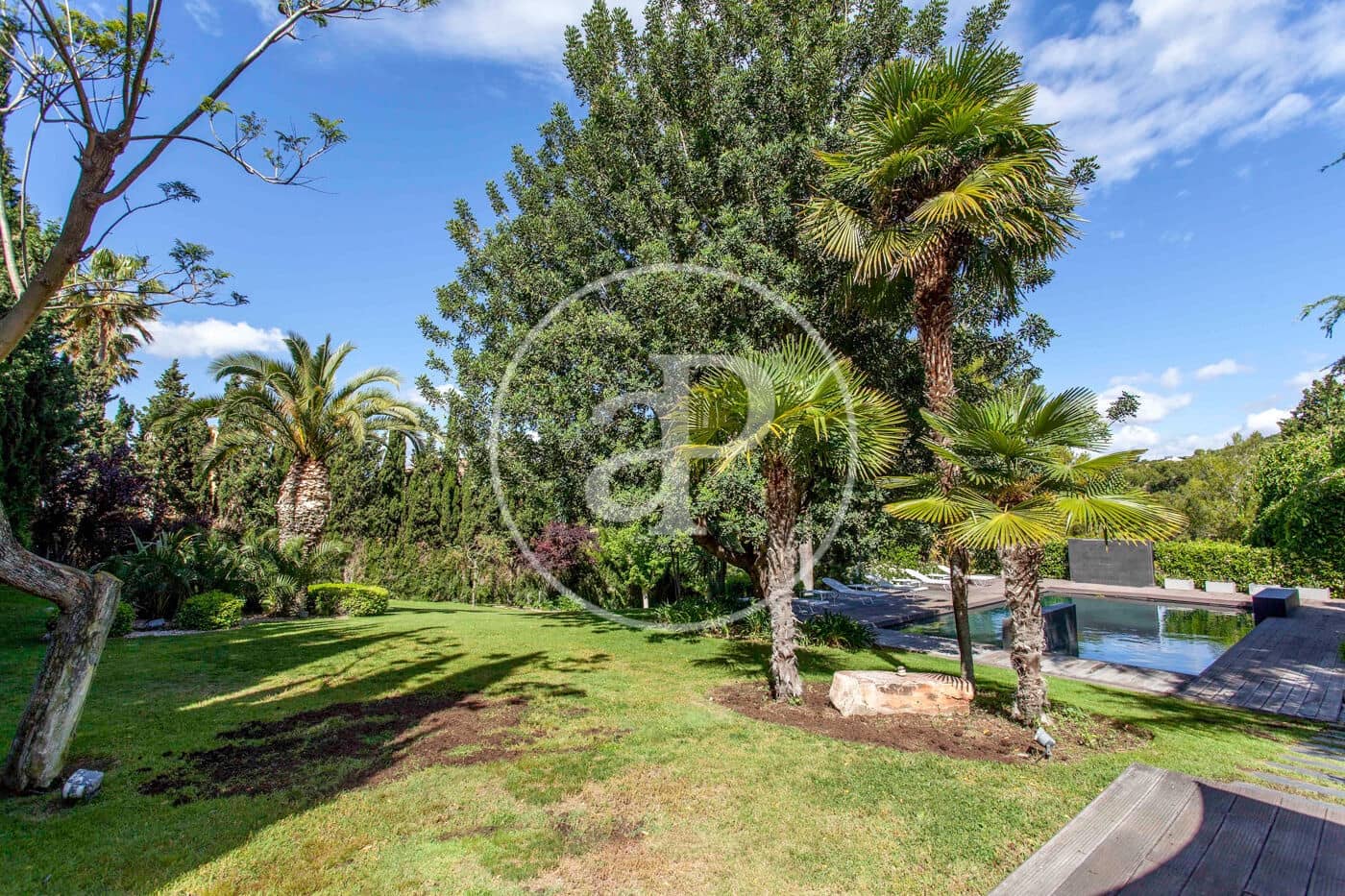 6 chambre Villa/Maison à vendre à Chiva avec piscine - 1 390 000 € (Ref: 7998950)