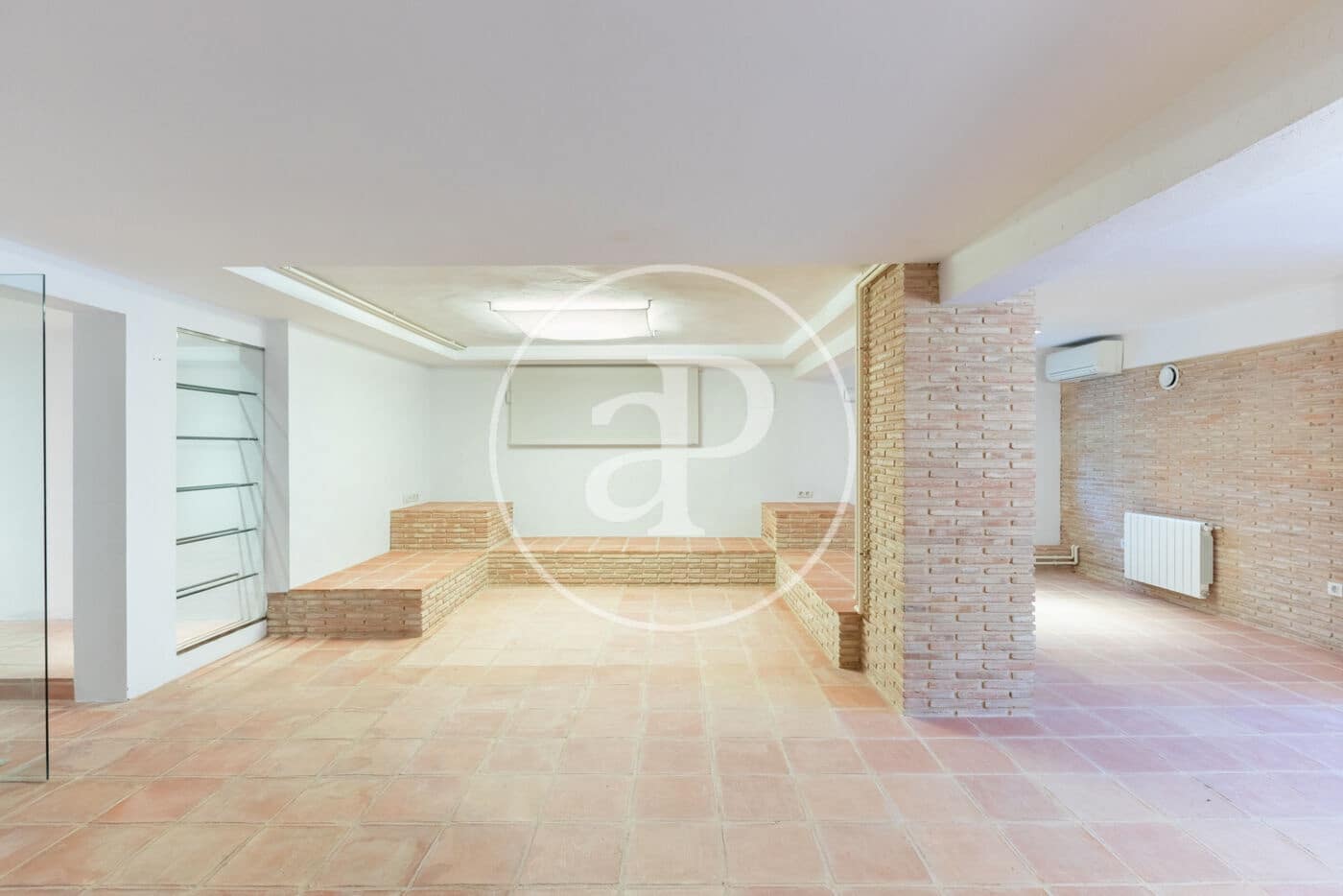 5 soveværelse Villa til salg i Chiva med swimmingpool - € 950.000 (Ref: 8039753)