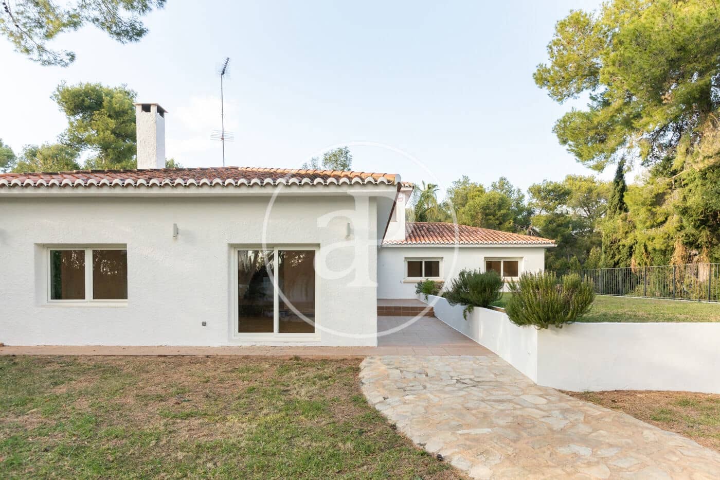 5 soveværelse Villa til salg i Chiva med swimmingpool - € 950.000 (Ref: 8039753)