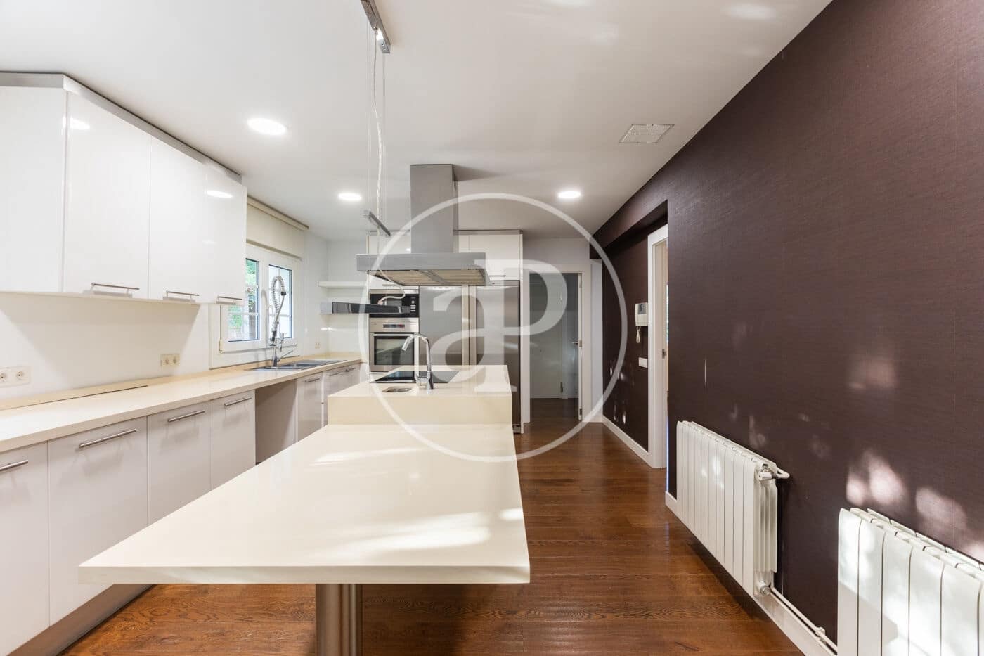 5 soveværelse Villa til salg i Chiva med swimmingpool - € 950.000 (Ref: 8039753)