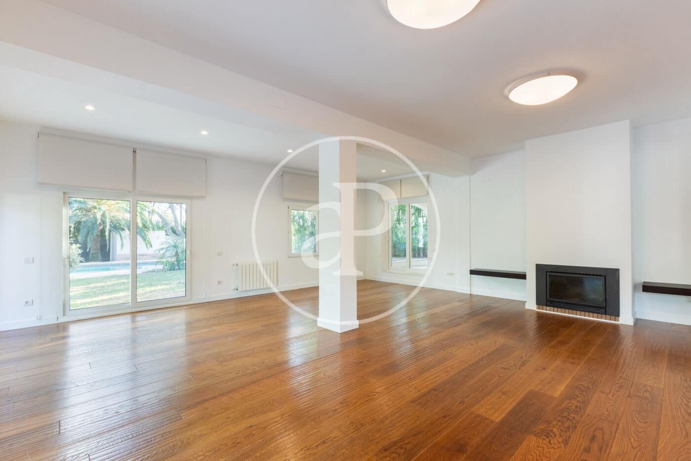 5 soveværelse Villa til salg i Chiva med swimmingpool - € 950.000 (Ref: 8039753)