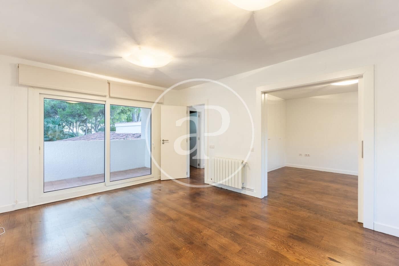 5 soveværelse Villa til salg i Chiva med swimmingpool - € 950.000 (Ref: 8039753)