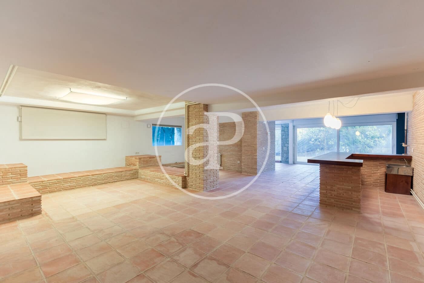 5 soveværelse Villa til salg i Chiva med swimmingpool - € 950.000 (Ref: 8039753)