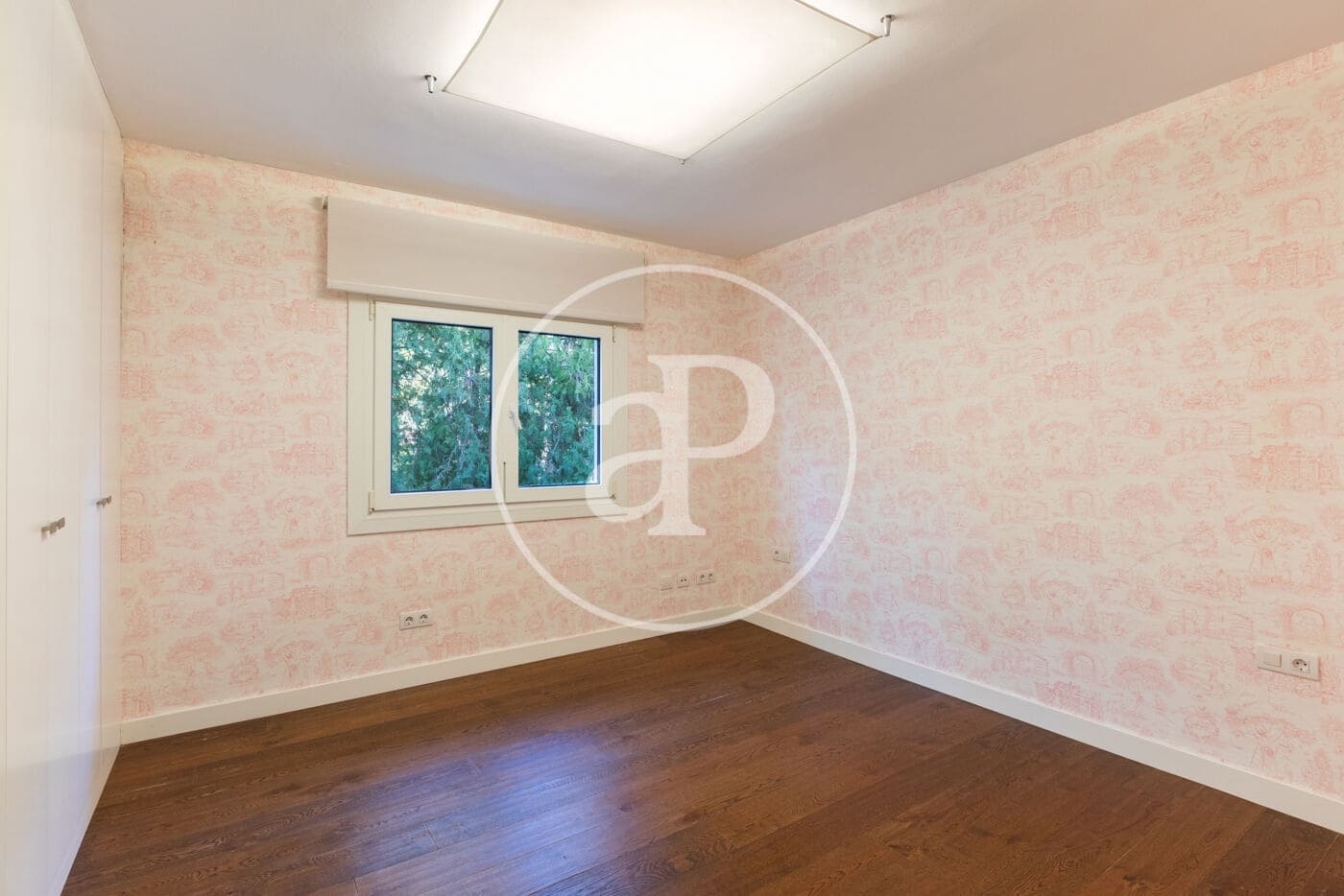 5 soveværelse Villa til salg i Chiva med swimmingpool - € 950.000 (Ref: 8039753)