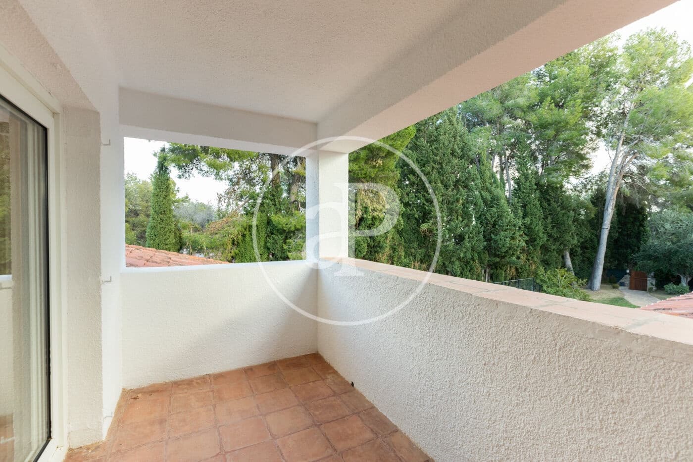 5 soveværelse Villa til salg i Chiva med swimmingpool - € 950.000 (Ref: 8039753)