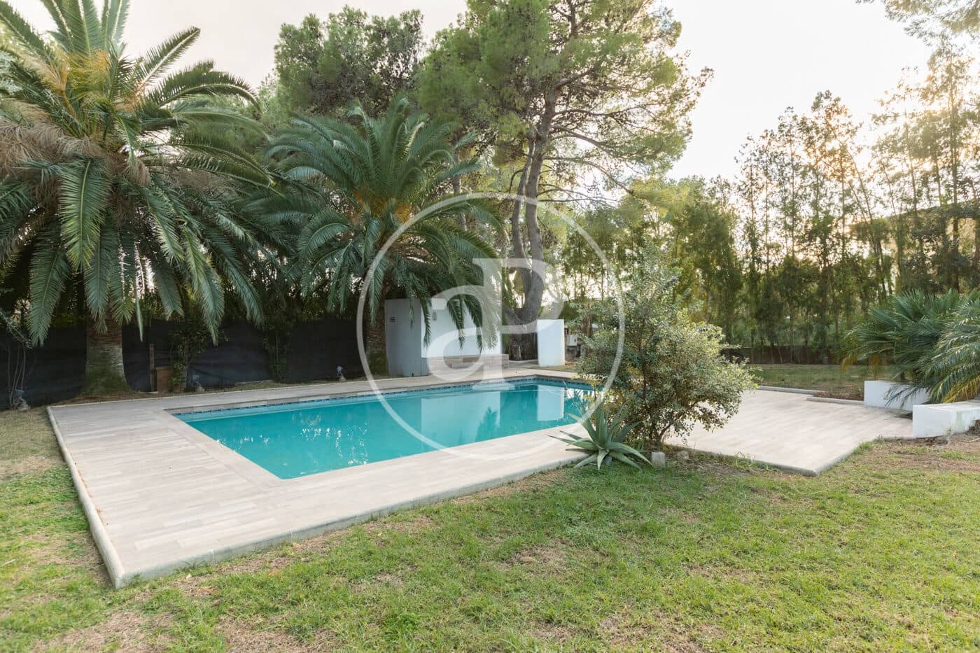 5 soveværelse Villa til salg i Chiva med swimmingpool - € 950.000 (Ref: 8039753)