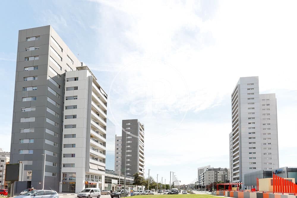 Grunde uden byggetilladelser til salg i Torrent - € 385.000 (Ref: 8048505)