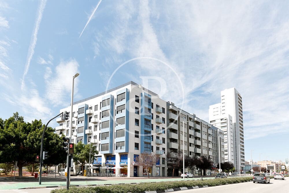 Grunde uden byggetilladelser til salg i Torrent - € 385.000 (Ref: 8048505)