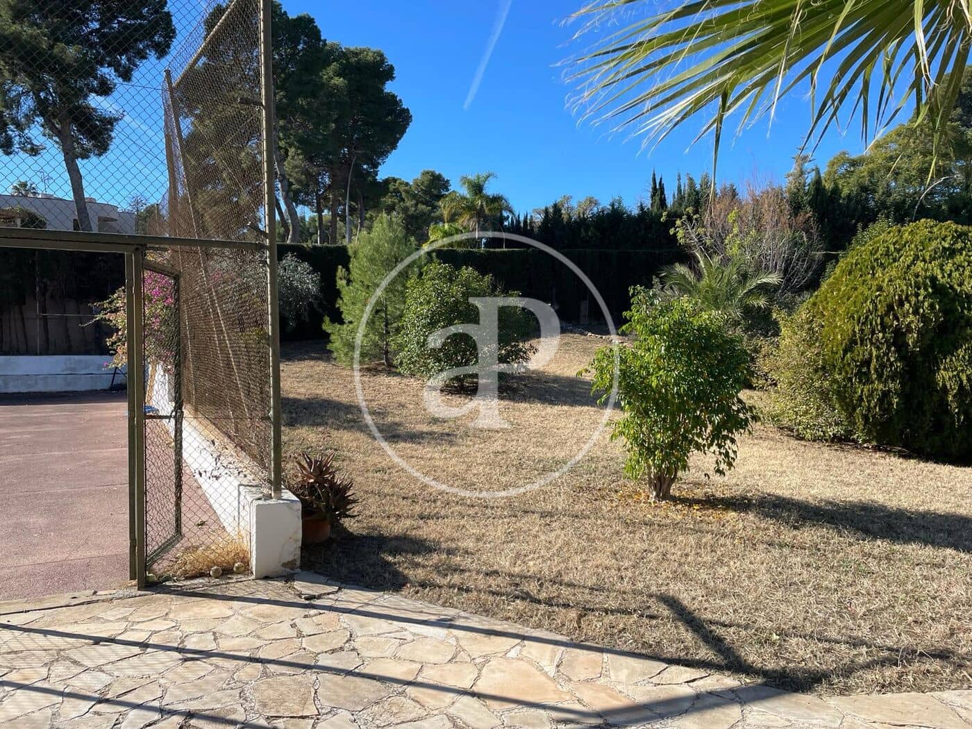 Terre non Aménagée à vendre à Torrent - 500 000 € (Ref: 8050816)