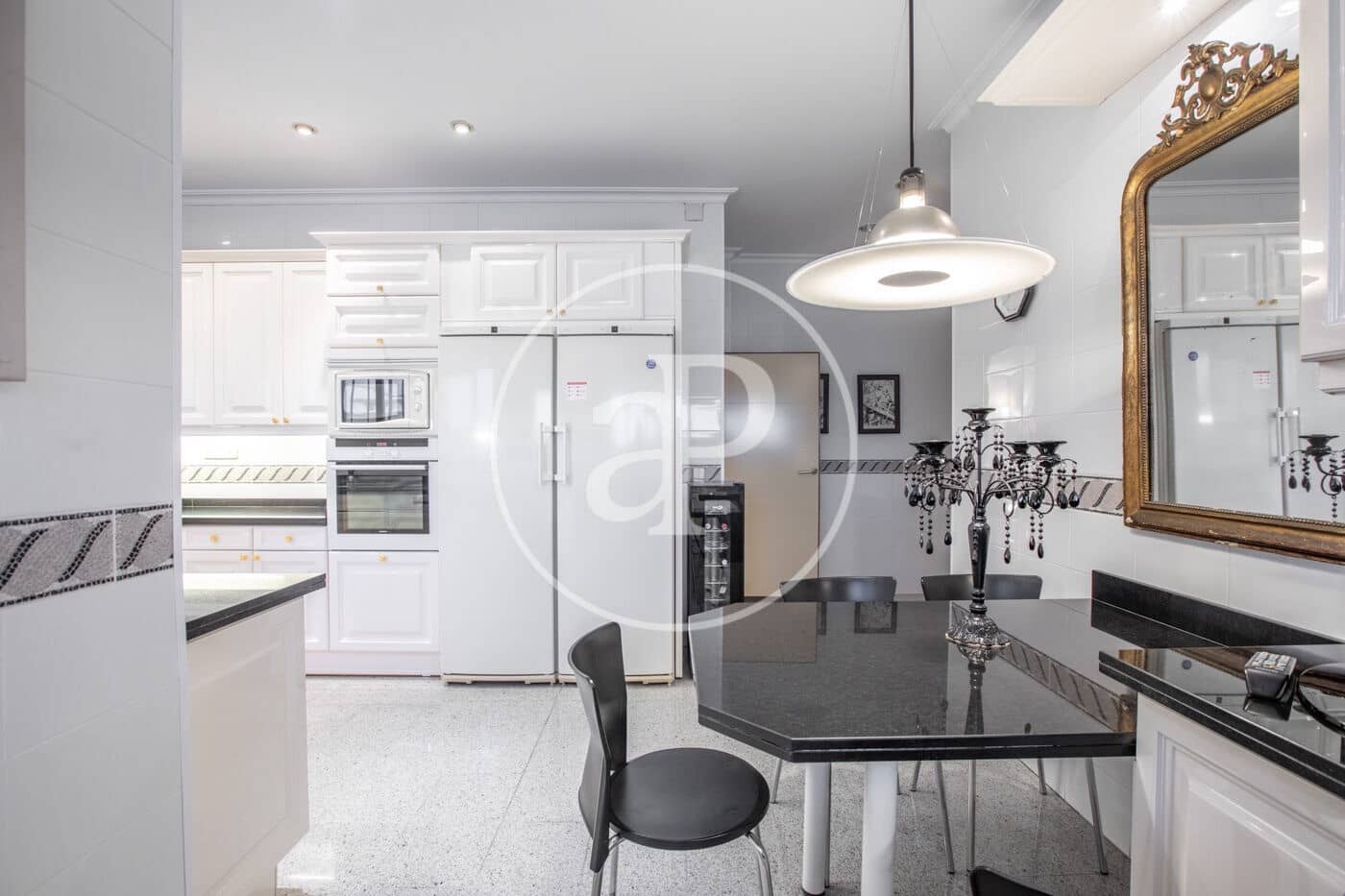 4 soveværelse Lejlighed til salg i Valencia by - € 2.800.000 (Ref: 8108011)