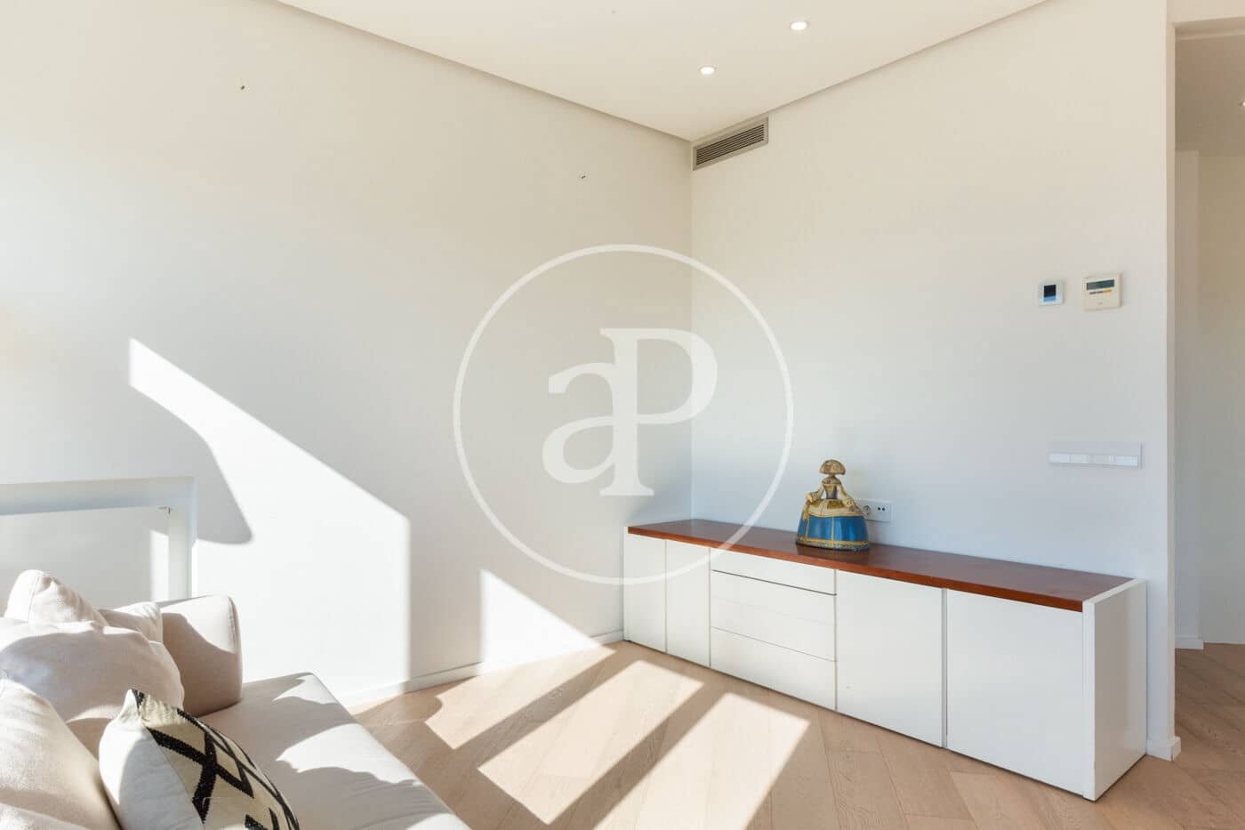 2 soveværelse Lejlighed til salg i Valencia by - € 750.000 (Ref: 8113956)