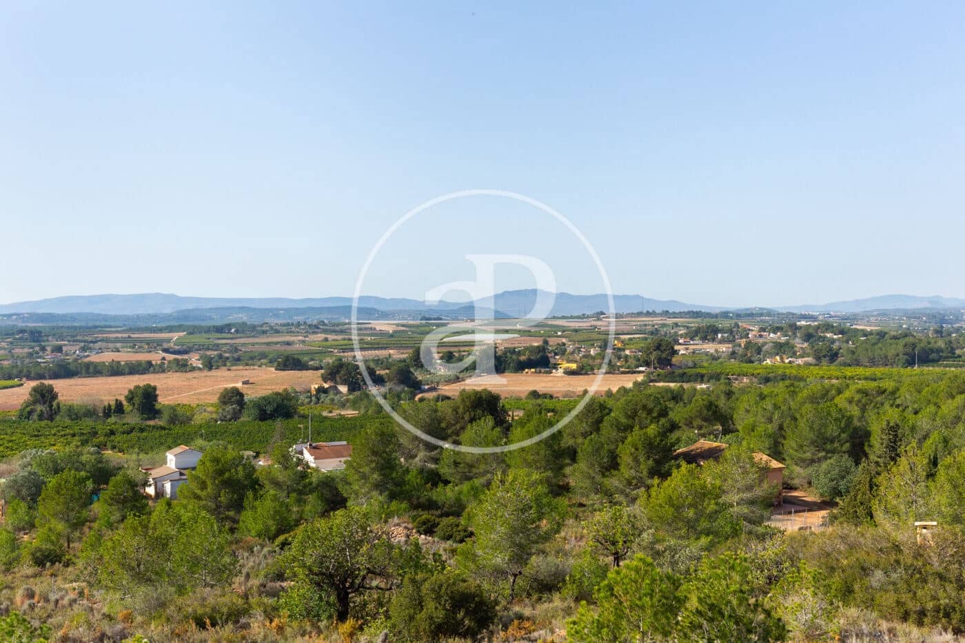 Grunde uden byggetilladelser til salg i Calicanto - € 85.000 (Ref: 8165535)