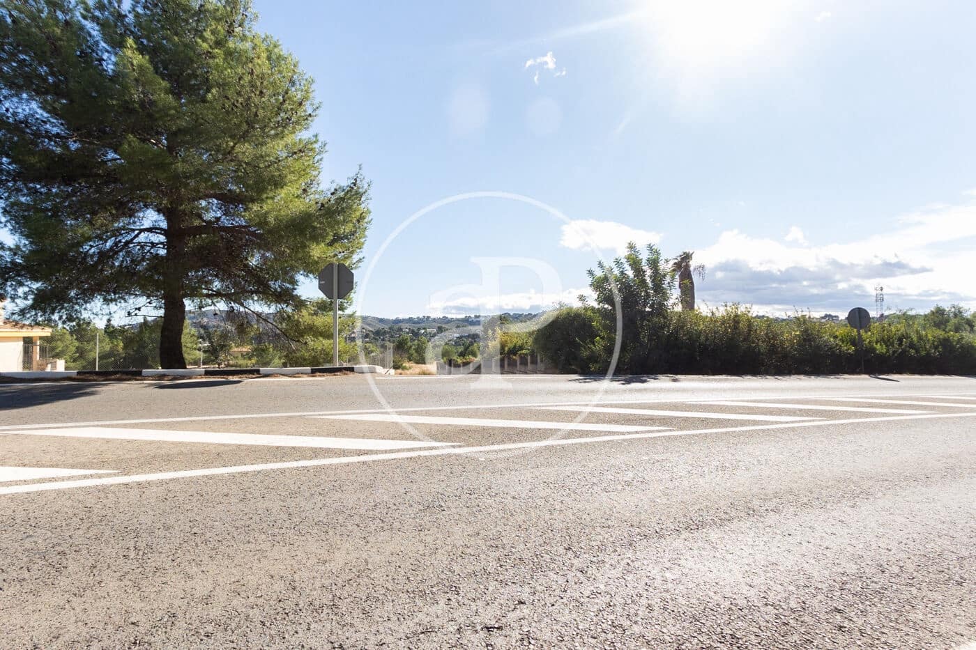 Grunde uden byggetilladelser til salg i Calicanto - € 85.000 (Ref: 8165535)