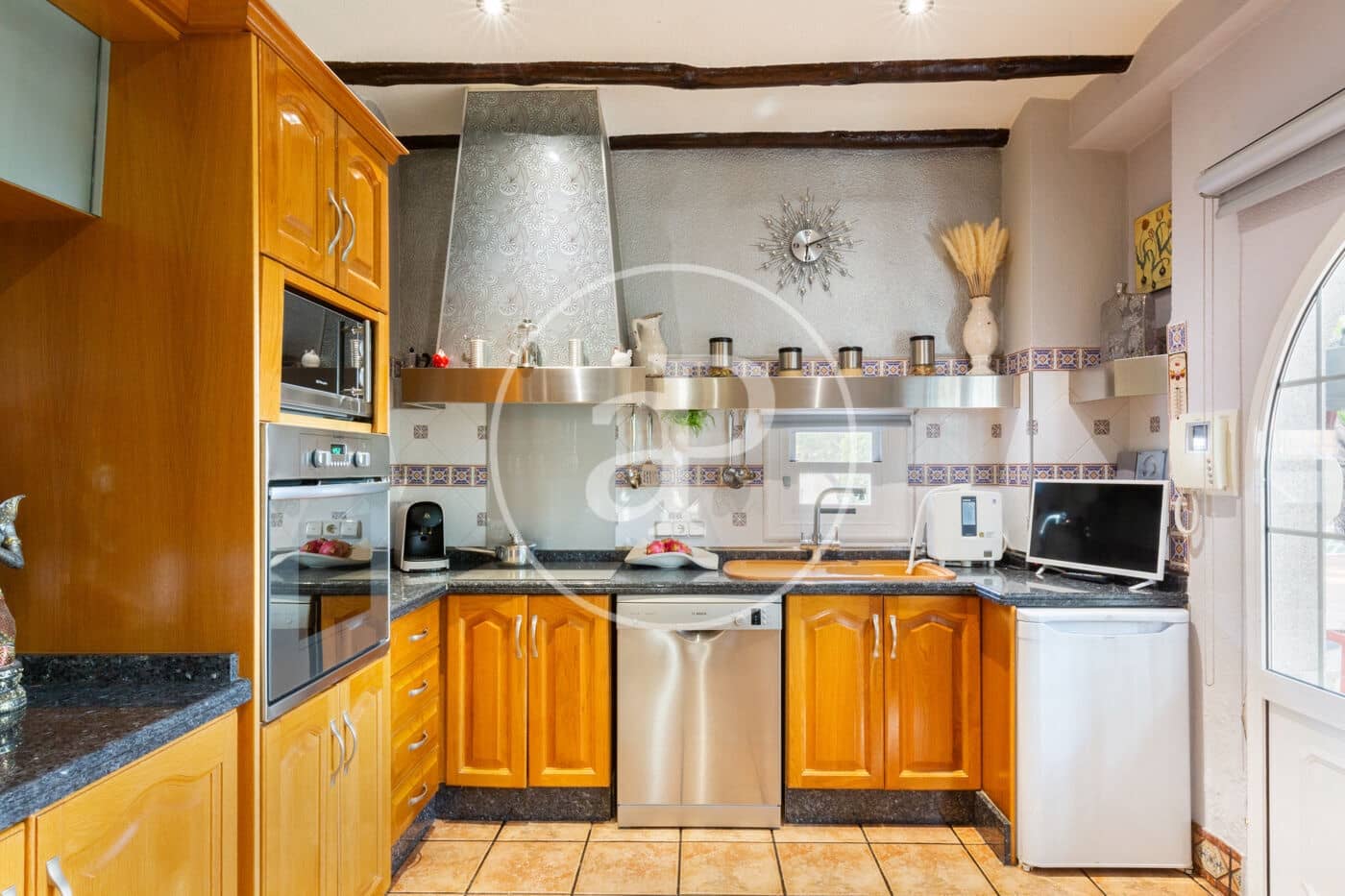 4 chambre Villa/Maison à vendre à Elda avec piscine - 900 000 € (Ref: 8168564)