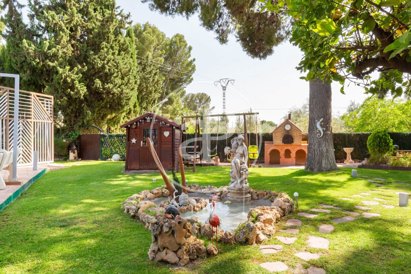 4 chambre Villa/Maison à vendre à Elda avec piscine - 900 000 € (Ref: 8168564)