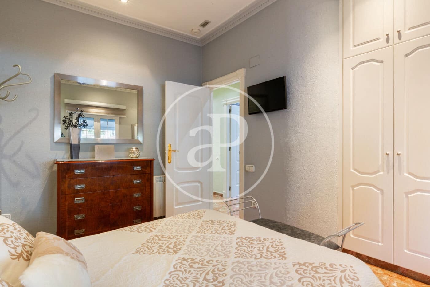 4 chambre Villa/Maison à vendre à Elda avec piscine - 900 000 € (Ref: 8168564)