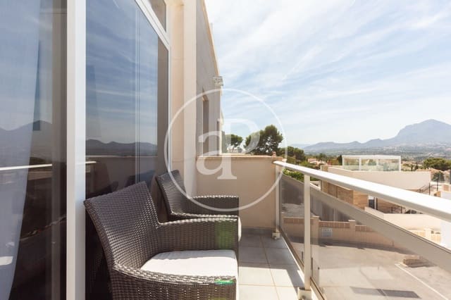 4 makuuhuone Huvila myytävänä paikassa Albir, Alfaz del Pi / L'Alfàs del Pi mukana uima-altaan - 460 000 € (Ref: 8307516)