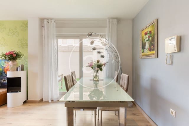 4 makuuhuone Huvila myytävänä paikassa Albir, Alfaz del Pi / L'Alfàs del Pi mukana uima-altaan - 460 000 € (Ref: 8307516)