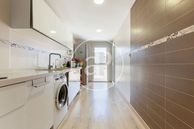 4 makuuhuone Huvila myytävänä paikassa Albir, Alfaz del Pi / L'Alfàs del Pi mukana uima-altaan - 460 000 € (Ref: 8307516)