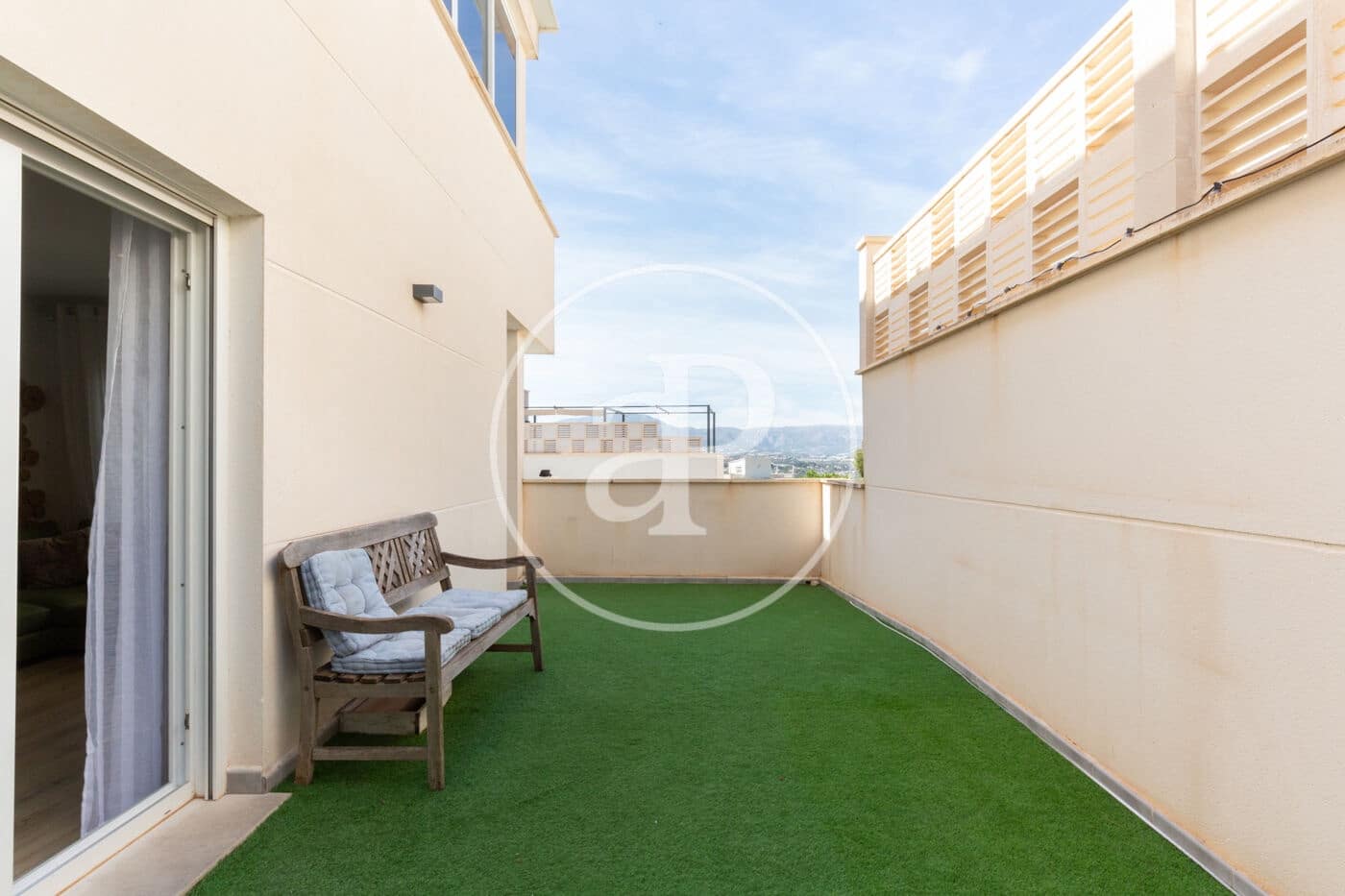 4 bedroom Villa for sale in Albir with pool - € 460,000 (Ref: 8307516)