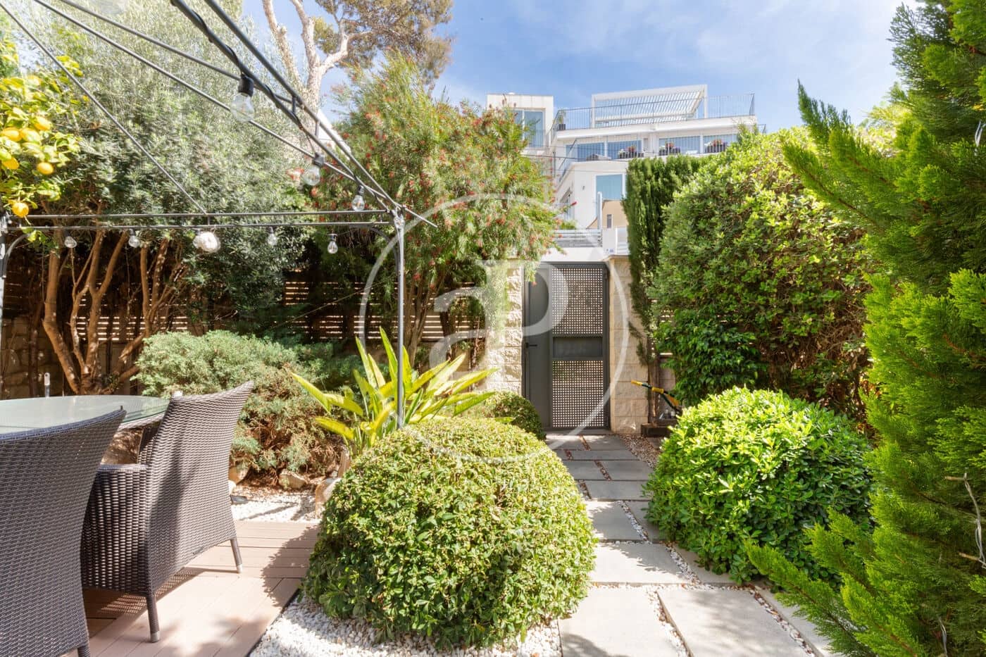 4 bedroom Villa for sale in Albir with pool - € 460,000 (Ref: 8307516)