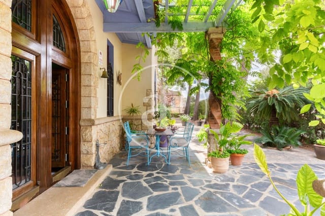 10 soverom Villa til salgs i Buñol med svømmebasseng - € 900 000 (Ref: 8307871)