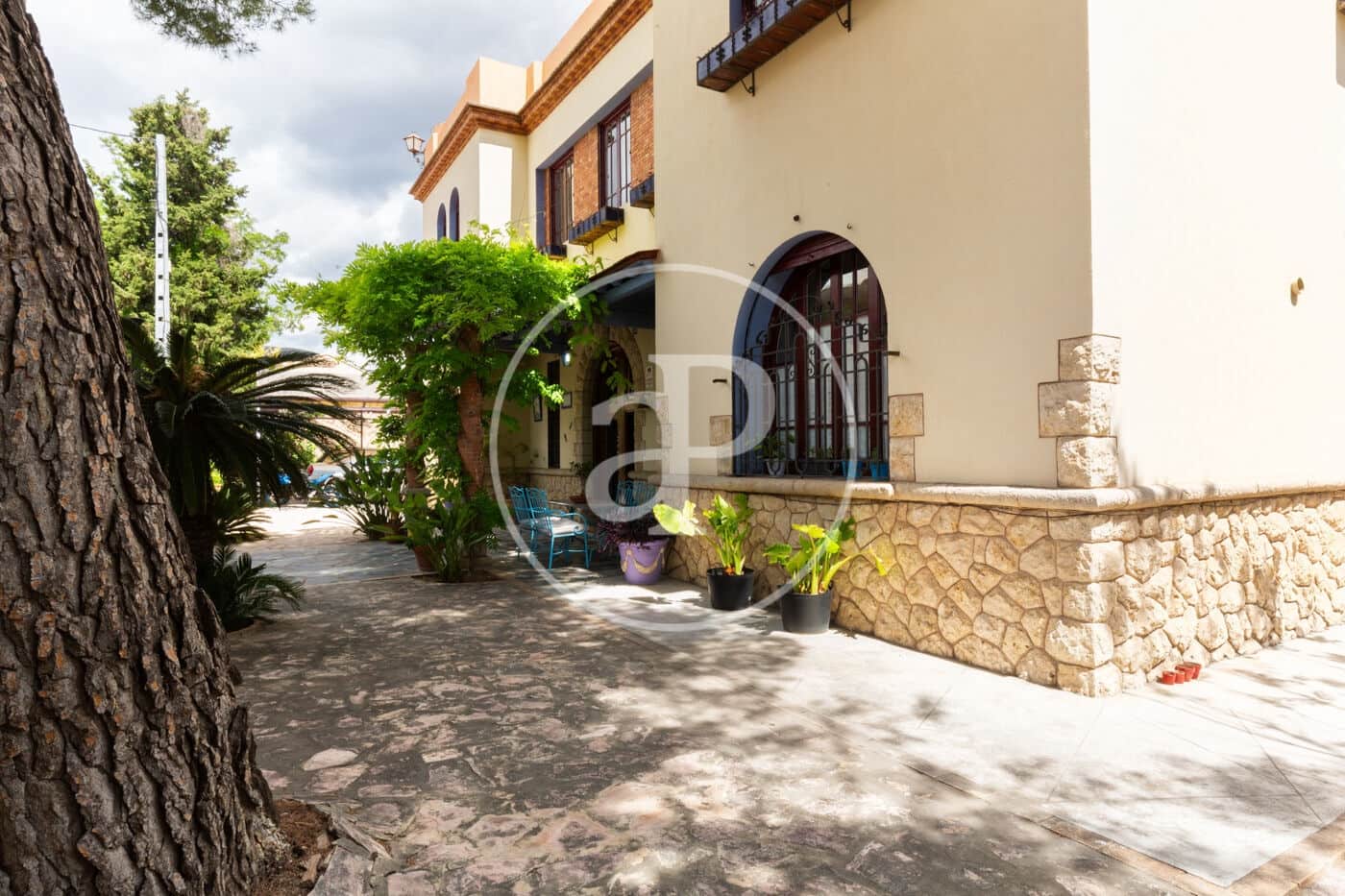 10 soveværelse Villa til salg i Bunol med swimmingpool - € 900.000 (Ref: 8307871)