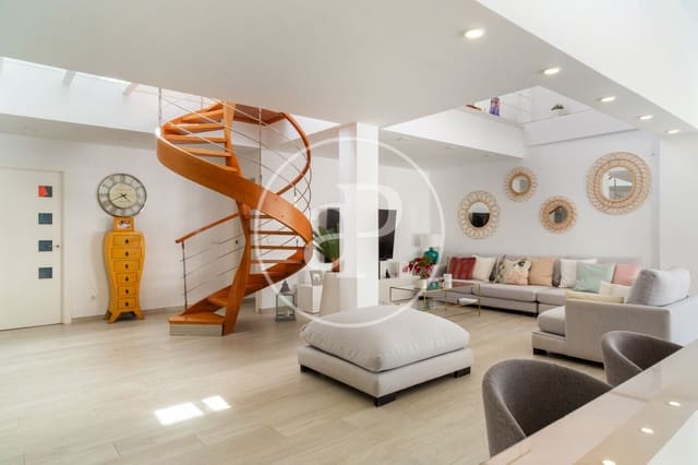 5 soveværelse Villa til salg i Riba-roja de Túria med swimmingpool - € 950.000 (Ref: 8307872)