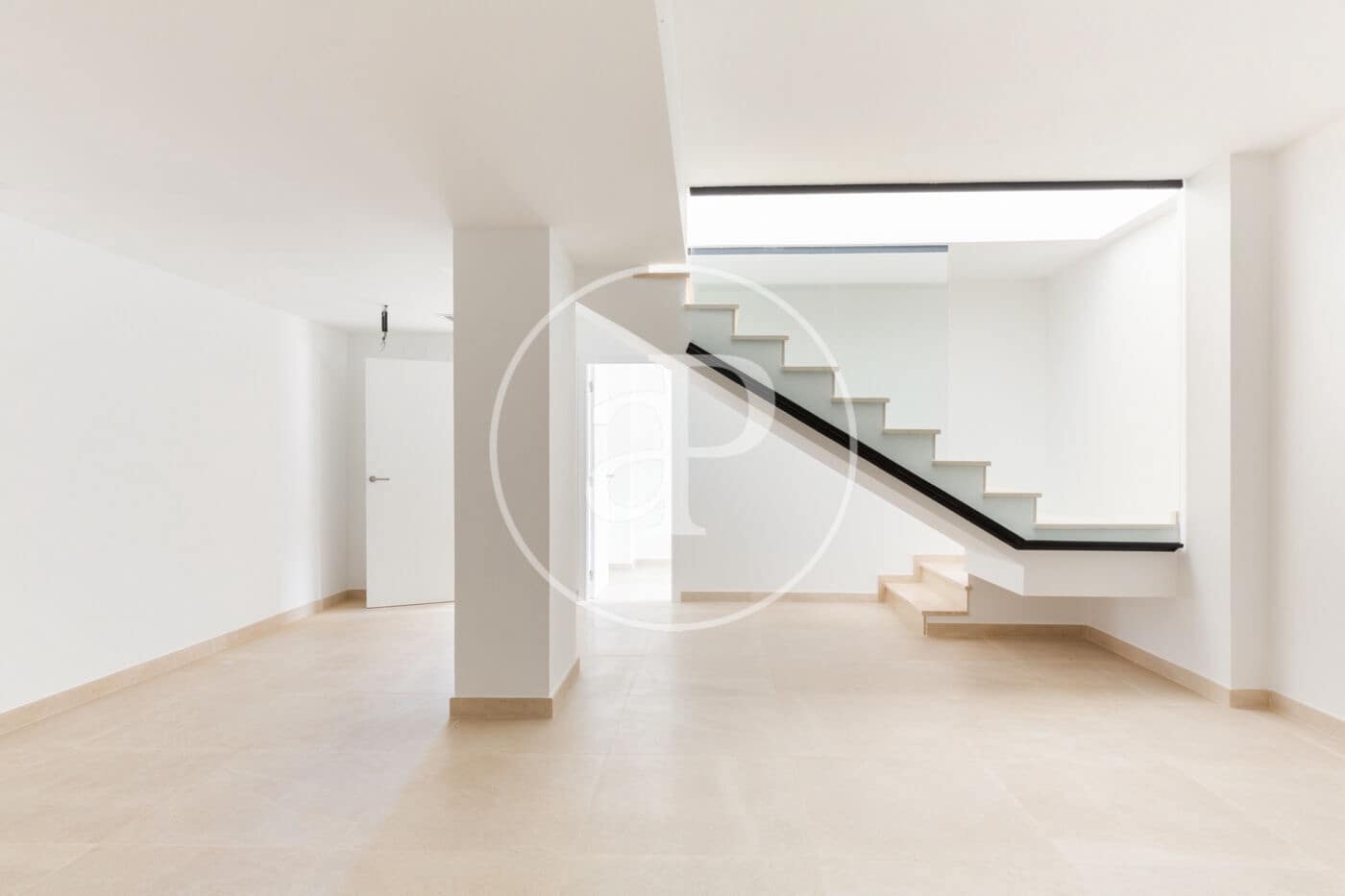 4 sypialnia Willa na sprzedaż w Chiva z basenem - 384 000 € (Ref: 8315437)