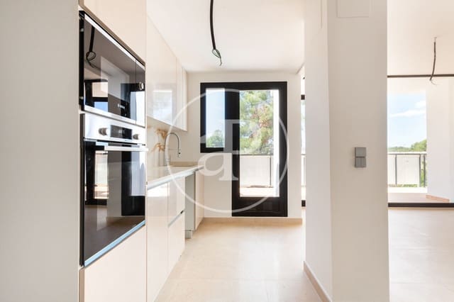 4 soverom Villa til salgs i Chiva med svømmebasseng - € 384 000 (Ref: 8315437)