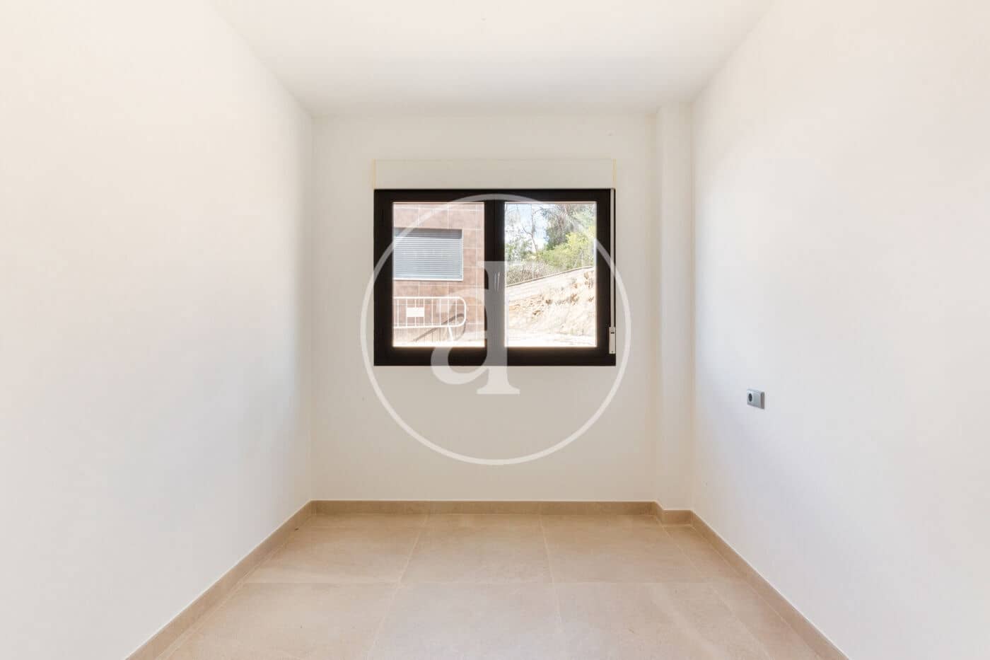 4 sypialnia Willa na sprzedaż w Chiva z basenem - 384 000 € (Ref: 8315437)