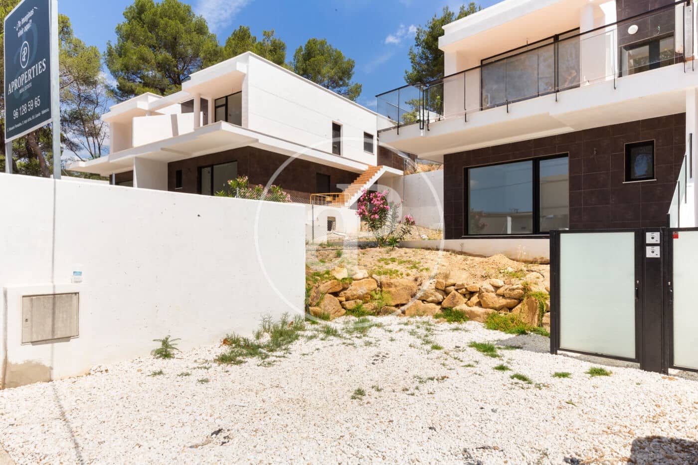 4 sypialnia Willa na sprzedaż w Chiva z basenem - 384 000 € (Ref: 8315437)