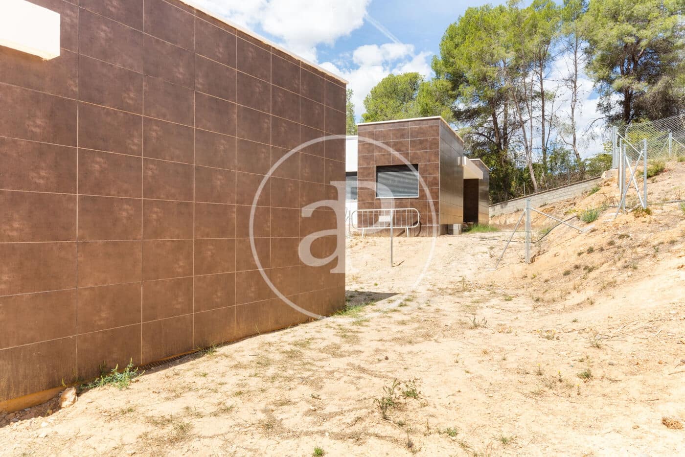 4 sypialnia Willa na sprzedaż w Chiva z basenem - 384 000 € (Ref: 8315437)