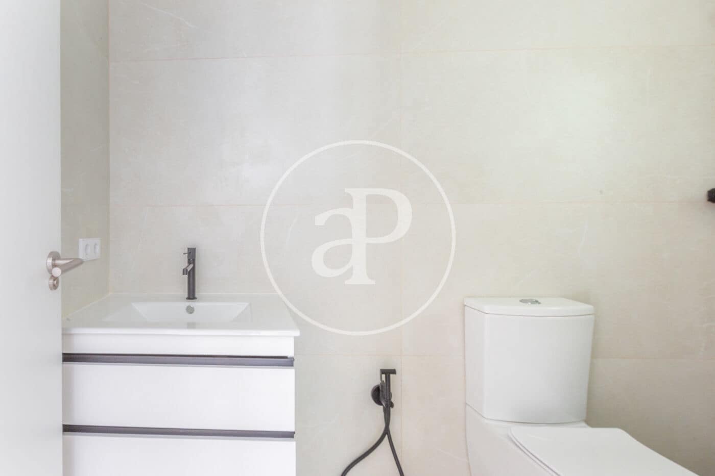 4 quarto Moradia para venda em Chiva com piscina - 394 000 € (Ref: 8315437)
