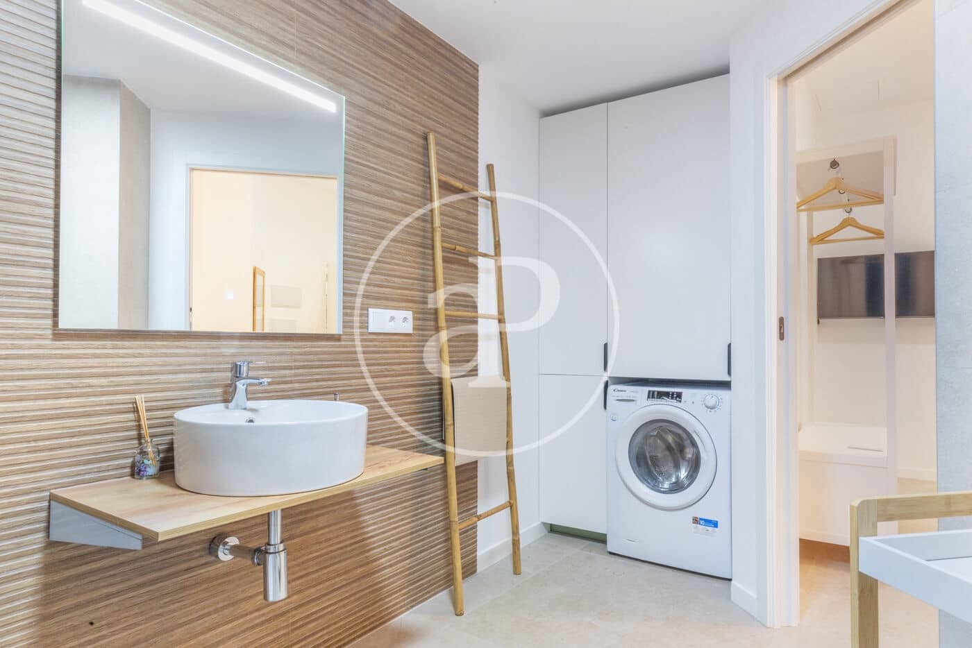 1 sypialnia Apartament na sprzedaż w Miasto Walencja - 210 000 € (Ref: 8337244)