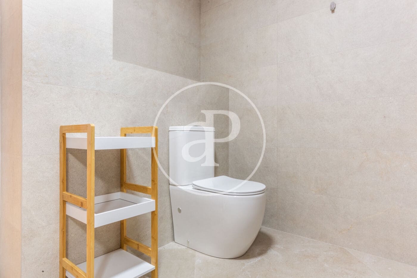 1 sypialnia Apartament na sprzedaż w Miasto Walencja - 210 000 € (Ref: 8337244)