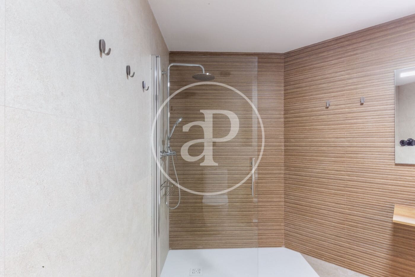 1 sypialnia Apartament na sprzedaż w Miasto Walencja - 210 000 € (Ref: 8337244)