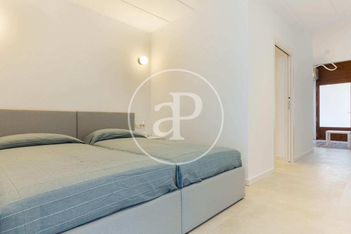 1 sypialnia Apartament na sprzedaż w Miasto Walencja - 250 000 € (Ref: 8408401)