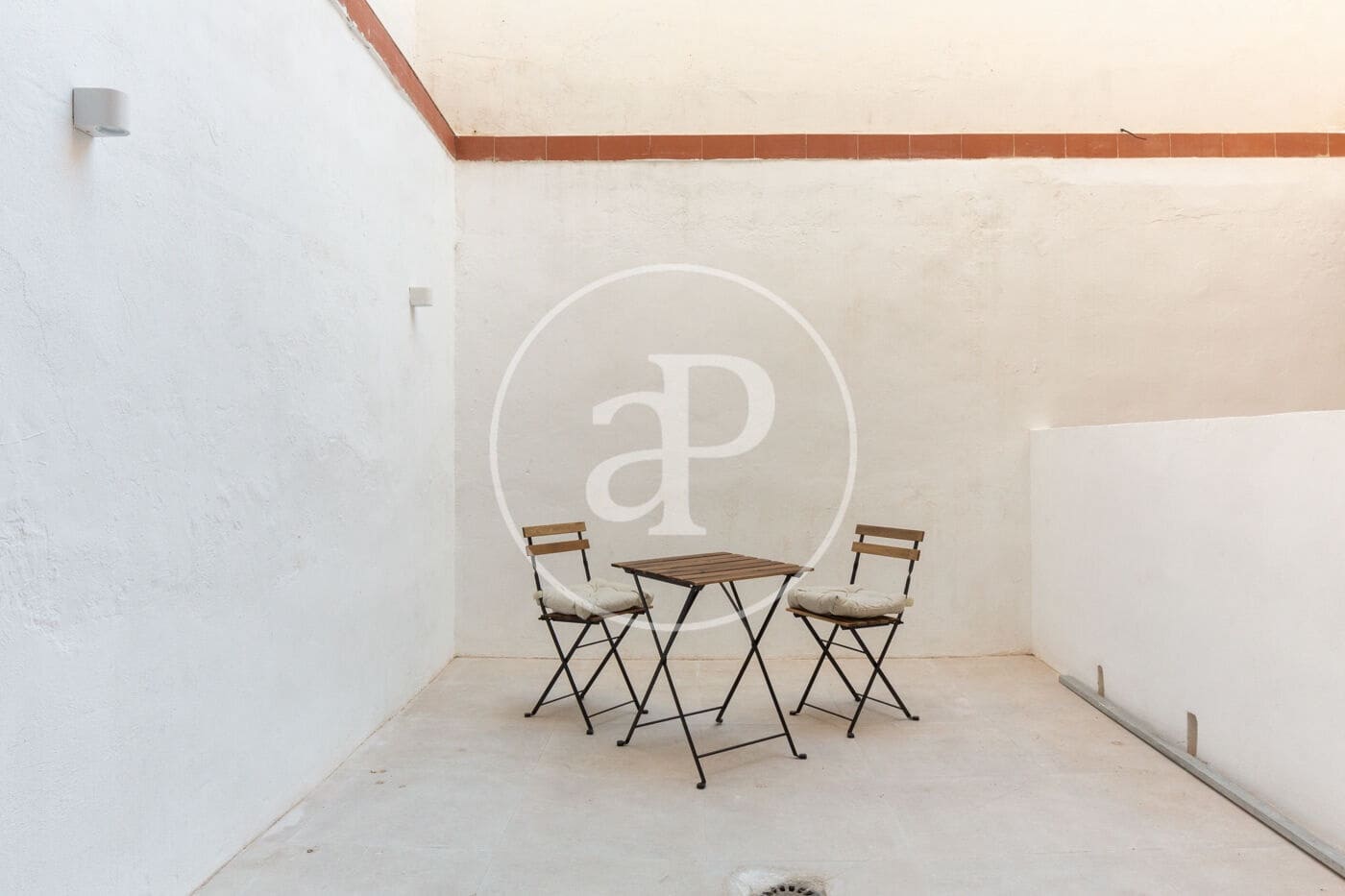 1 sypialnia Apartament na sprzedaż w Miasto Walencja - 250 000 € (Ref: 8408401)