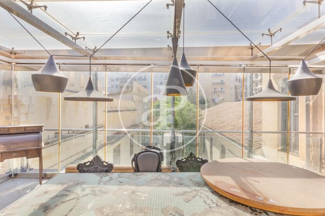 Villa for sale in Arrancapins, Valencia city - € 1,200,000 (Ref: 8429419)