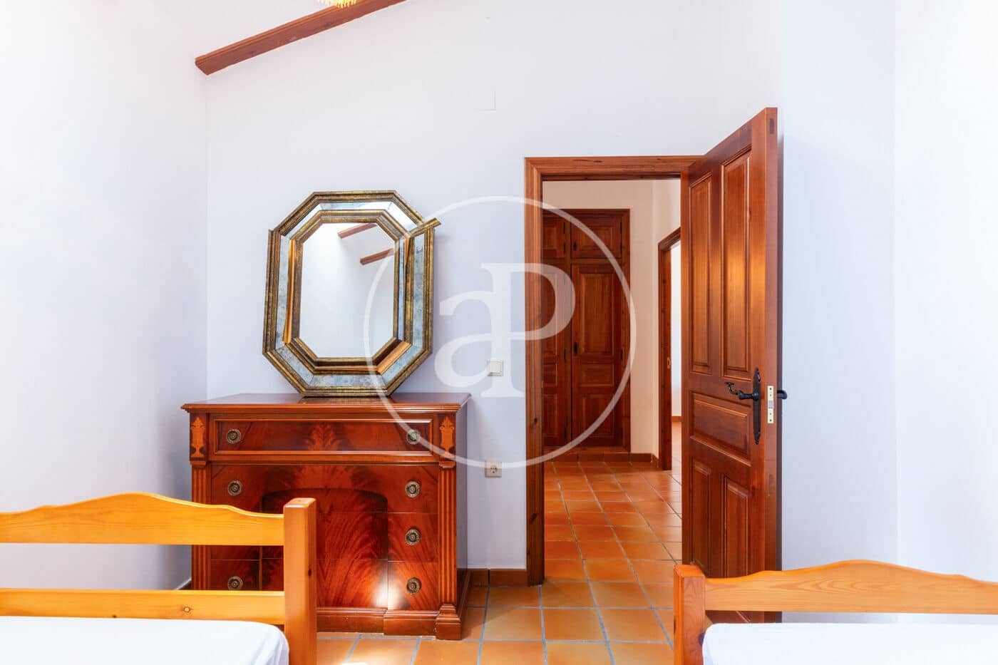 5 soveværelse Finca/Landehus til salg i Utiel med swimmingpool - € 1.350.000 (Ref: 8441181)