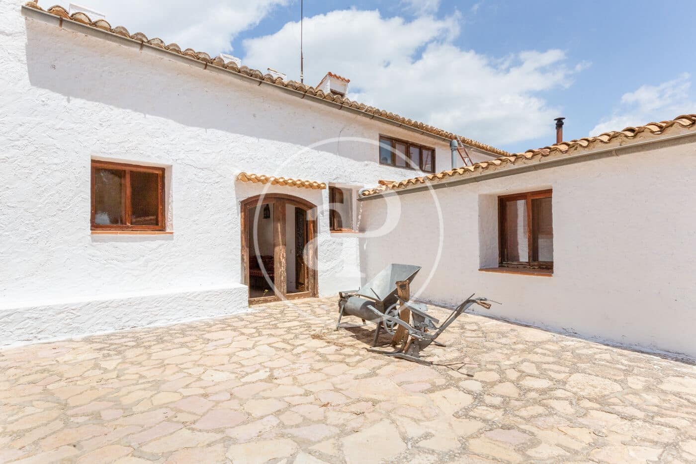 5 soveværelse Finca/Landehus til salg i Utiel med swimmingpool - € 1.350.000 (Ref: 8441181)