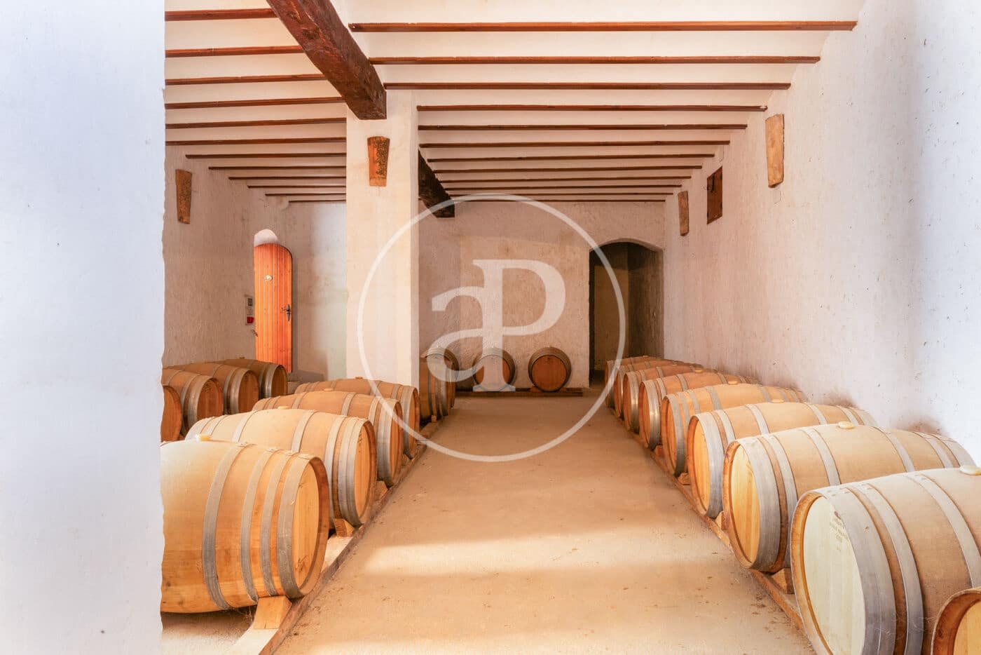 5 soveværelse Finca/Landehus til salg i Utiel med swimmingpool - € 1.350.000 (Ref: 8441181)