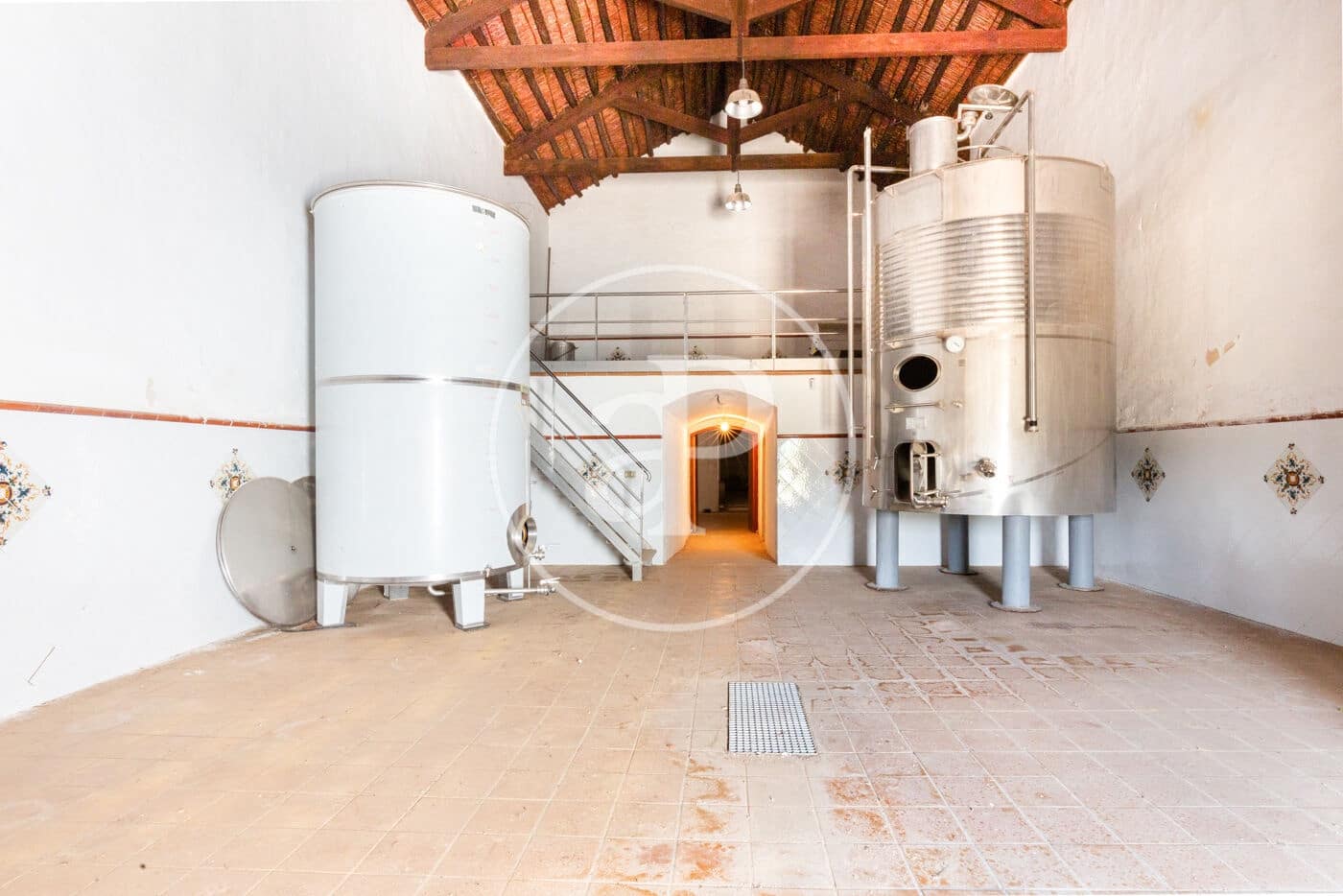 5 soveværelse Finca/Landehus til salg i Utiel med swimmingpool - € 1.350.000 (Ref: 8441181)